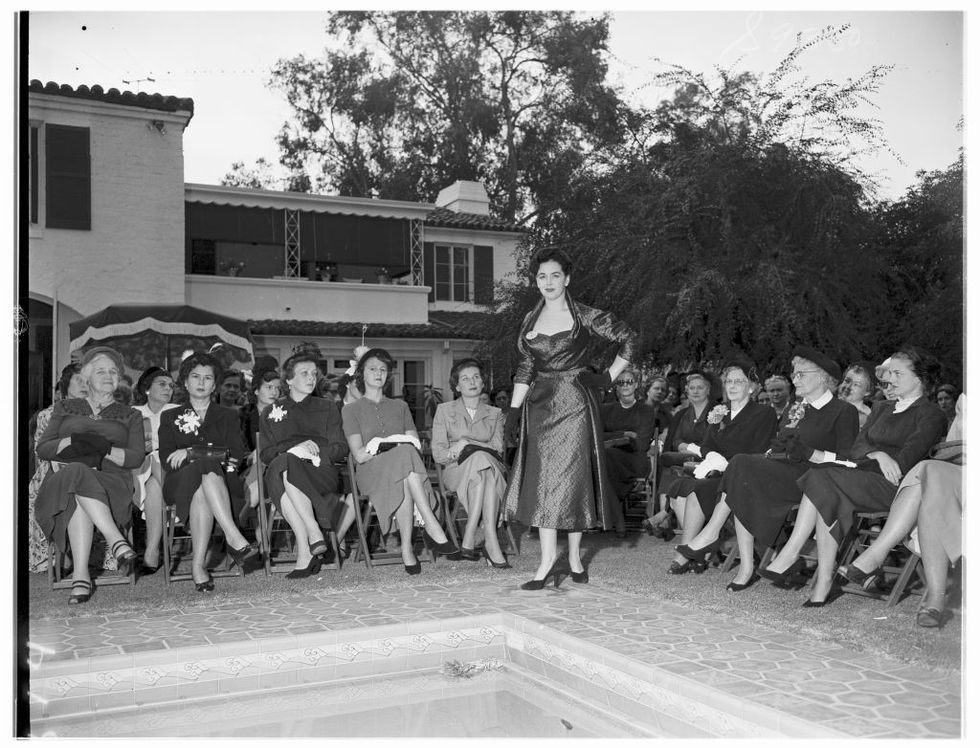 chi omega junior alumnae fashion show benefit, 1951