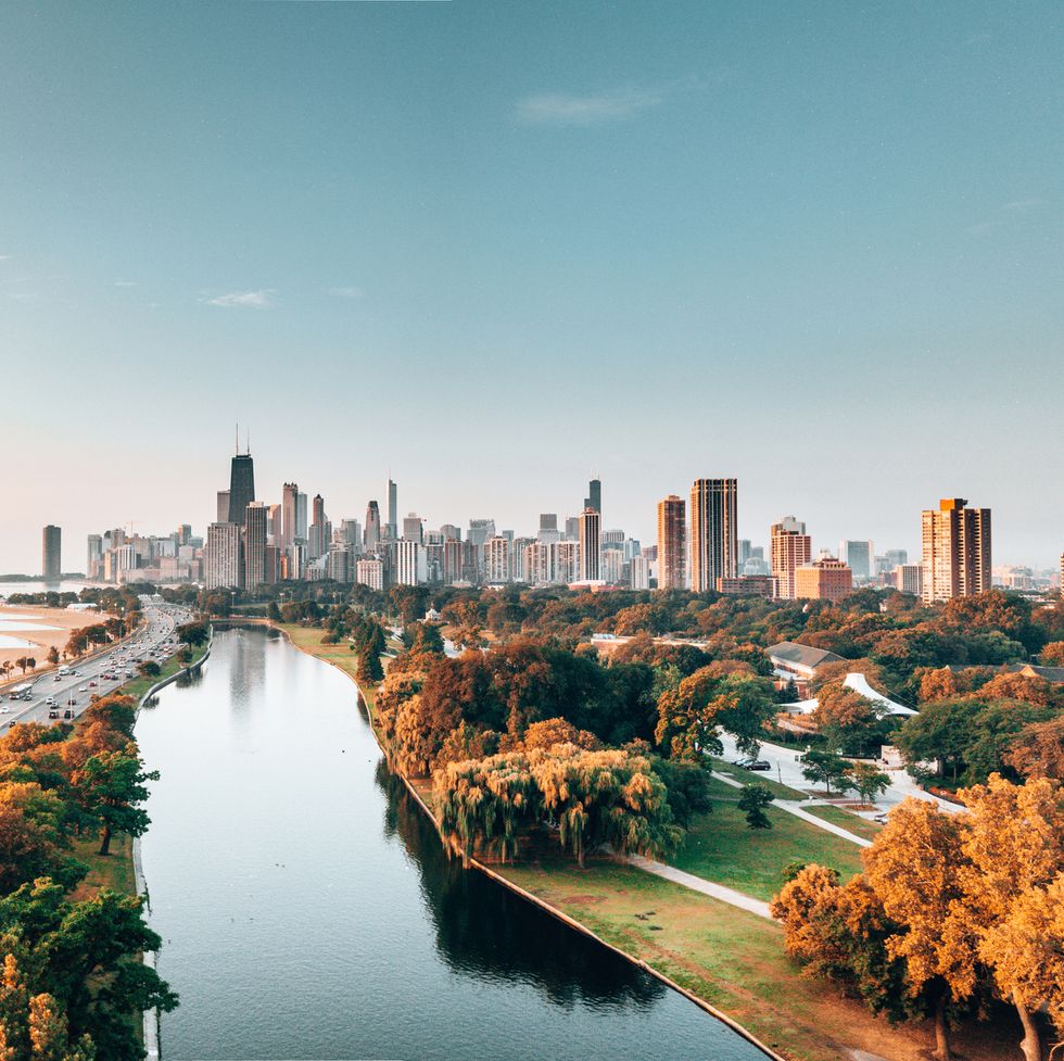 best honeymoon destinations us chicago skyline from the park