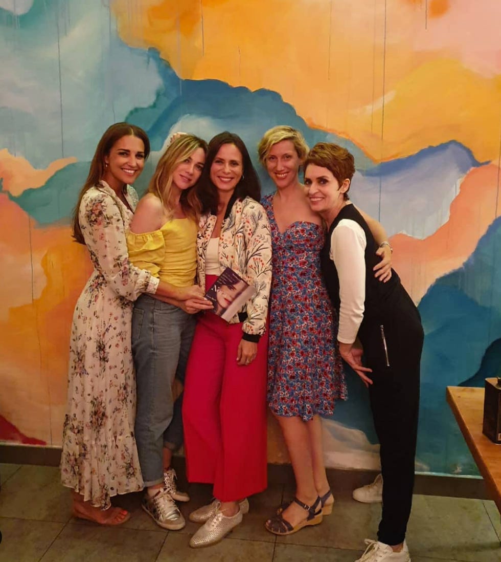 Art, Fun, Event, Painting, Visual arts, Leisure, Smile, Modern art, 