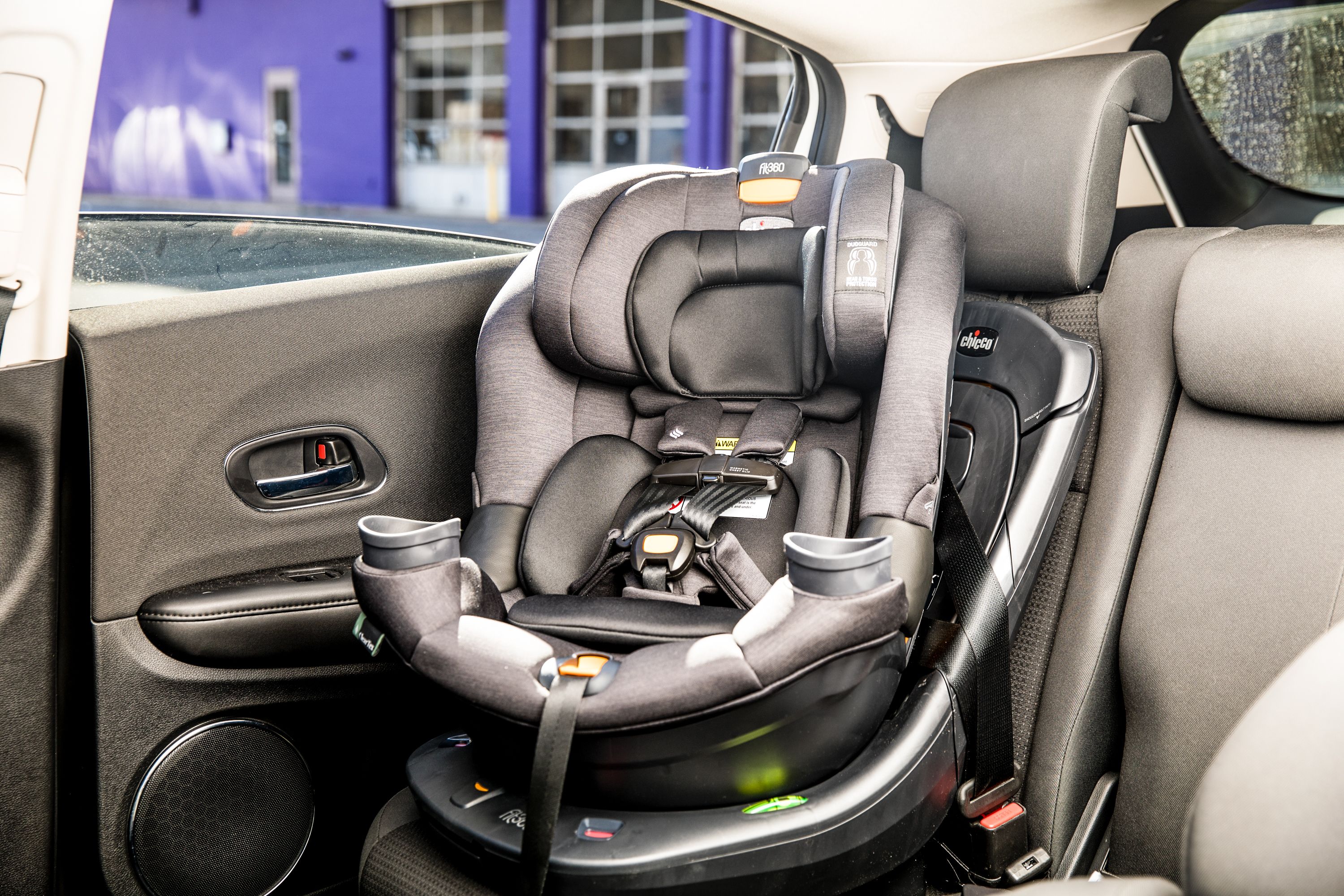 Convertible car seat that swivels best sale