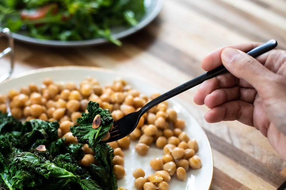 kale and chickpeas