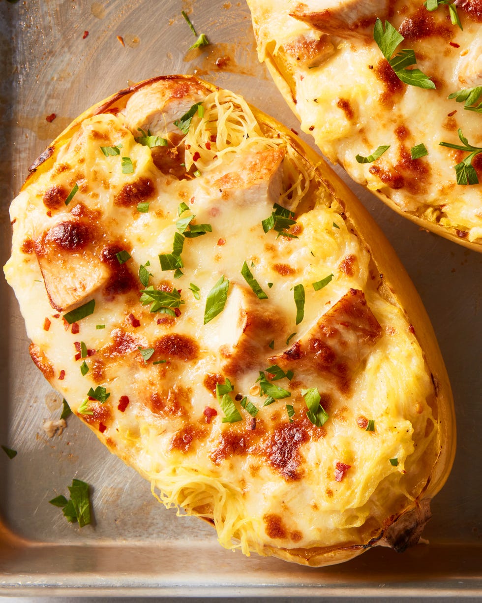 spaghetti squash baked with alfredo sauce and cheese