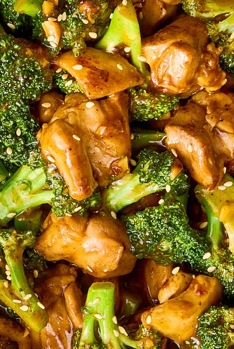 stir fried pieces of chicken and broccoli