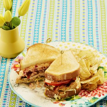 pioneer woman chicken blt with pimento cheese