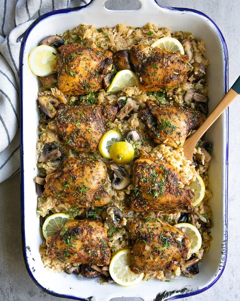 cajun chicken and rice bake with lemon slices