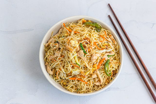 Speedy chicken chow mein