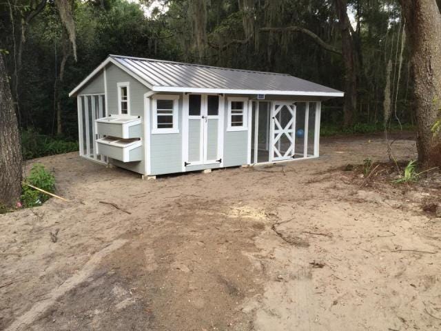Shed, Property, House, Building, Home, Cottage, Garden buildings, Shack, Real estate, Siding, 