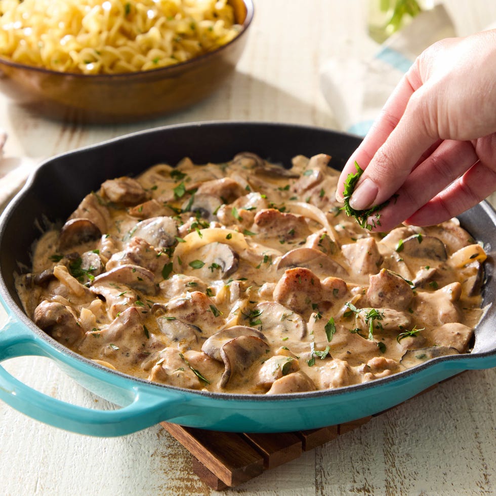 chicken stroganoff dinner chicken stroganoff dinner