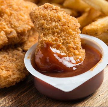 Chicken Nuggets with BBQ sauce