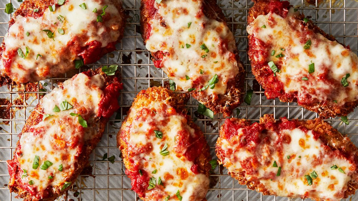 preview for We're Obsessed With How Perfectly Crispy Our Chicken Parmesan Is