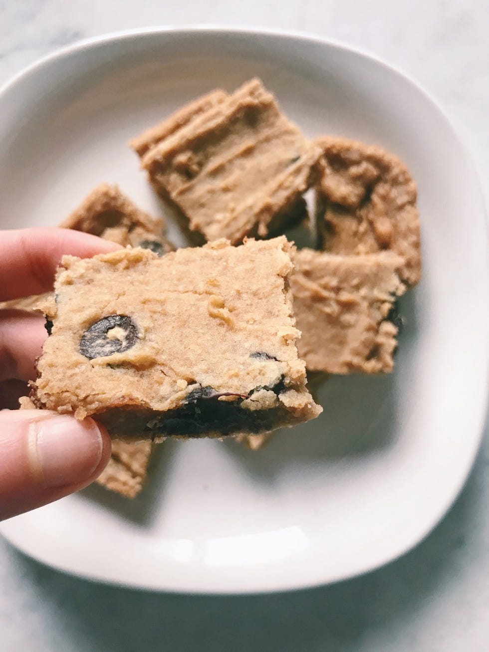 anti inflammatory desserts chickpea blondies