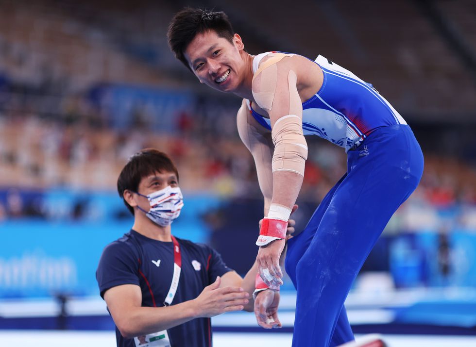 李智凱在東京奧運完美落地奪銀牌！收藏「鞍馬王子」李智凱奧運決賽的20個感人瞬間