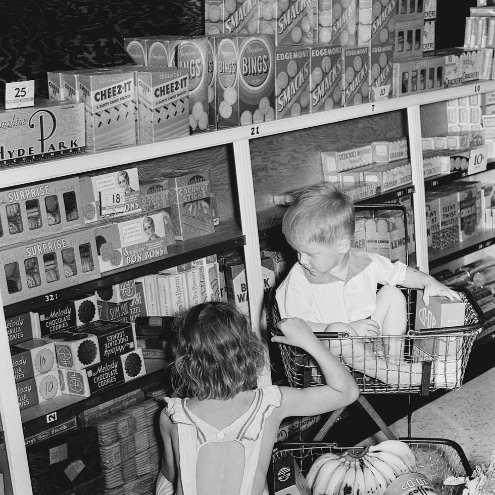 Most kids first experience stealing, going to the grocery store with mom in  the 1980's : r/nostalgia