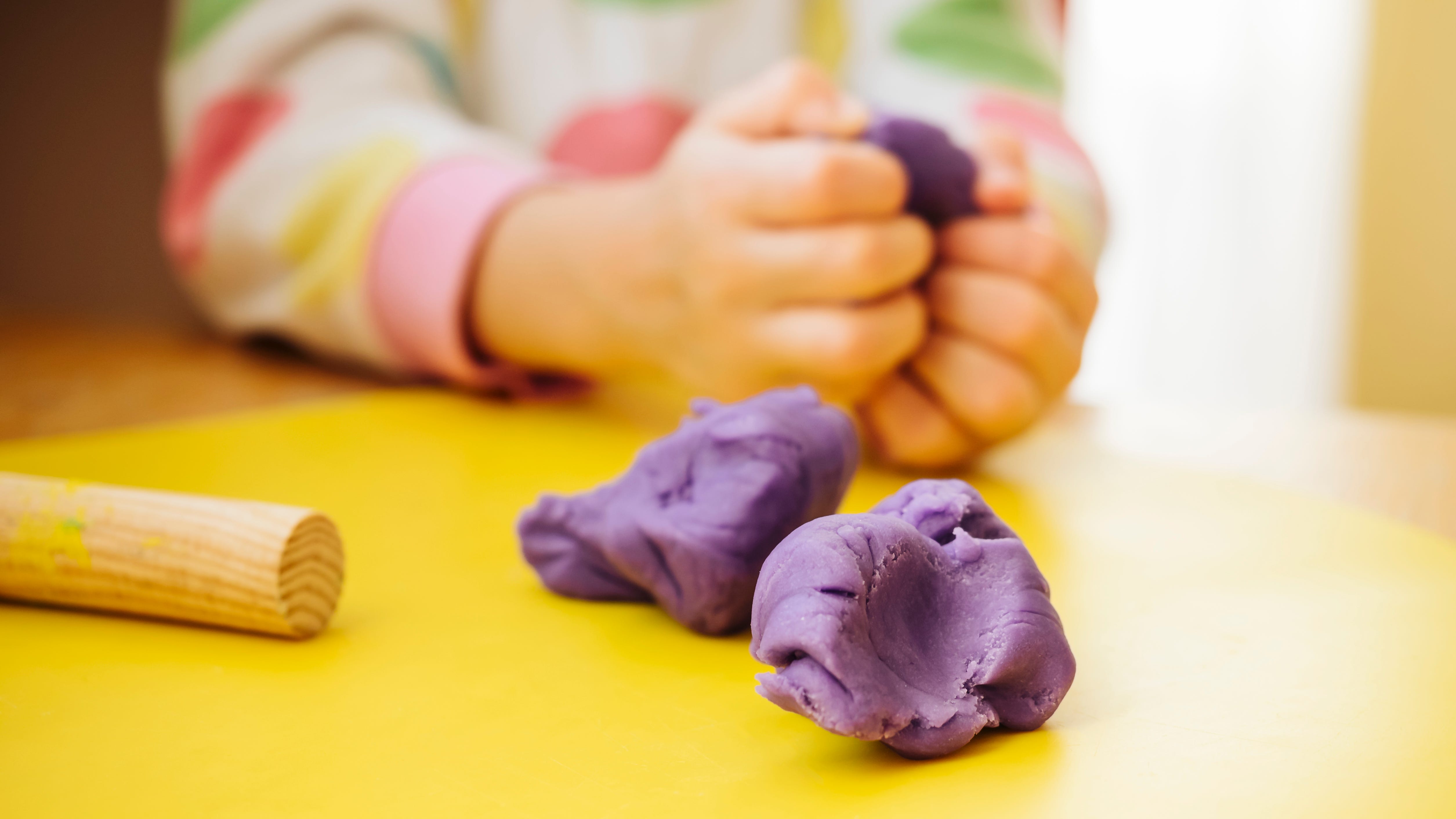 How to Make Playdough - The Best Homemade Playdough Recipe