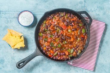 chili con carne in skillet