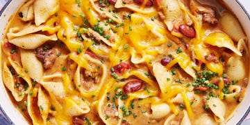 chili with mac and cheese noodles and cheese