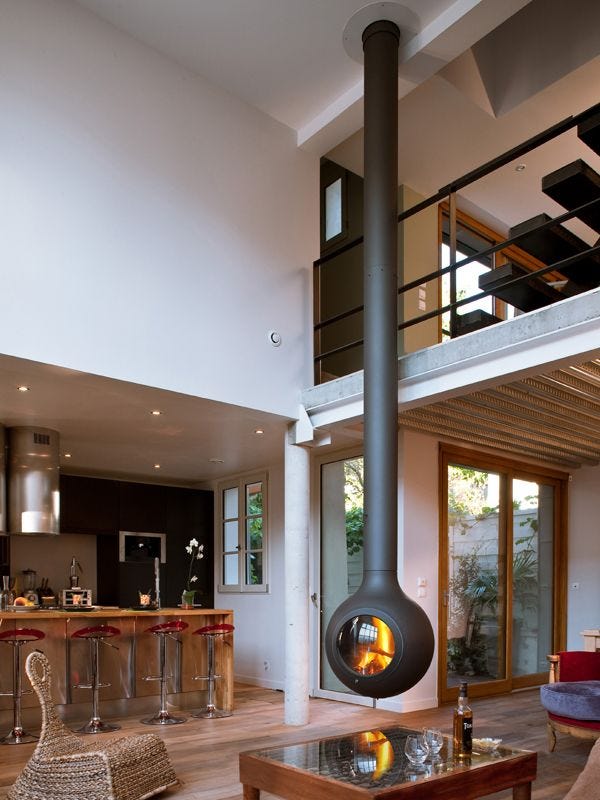 Chimenea de diseño de estilo batiscafo
