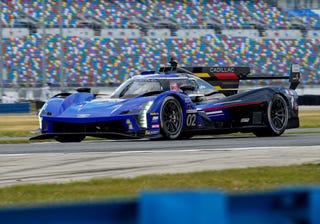 All Eyes Are on Americans at 24 Hours of Le Mans Scrutineering