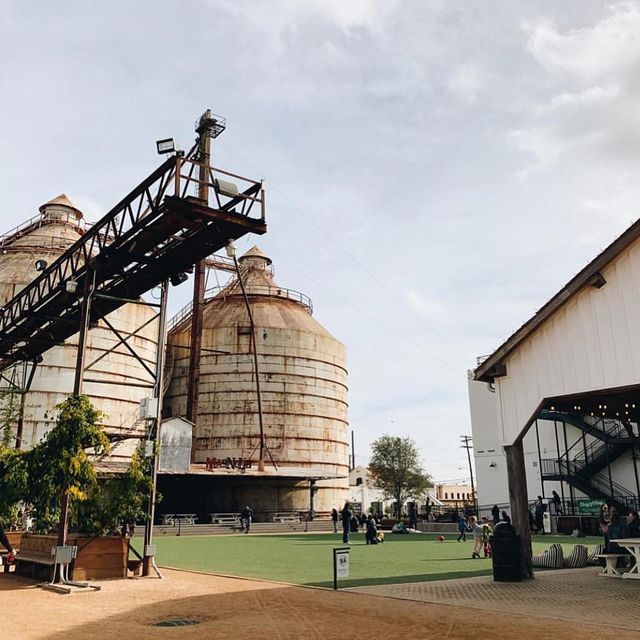 chip and joanna gaines expanding the magnolia market at the silos