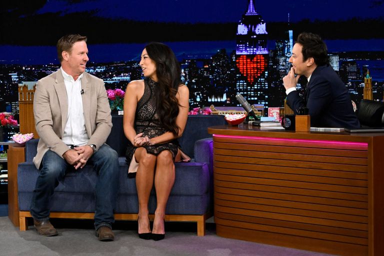 'Fixer Upper' Star Joanna Gaines Shuts Down the 'Tonight Show' in Lace