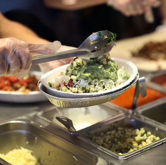 chipotle becomes first non gmo us restaurant chain