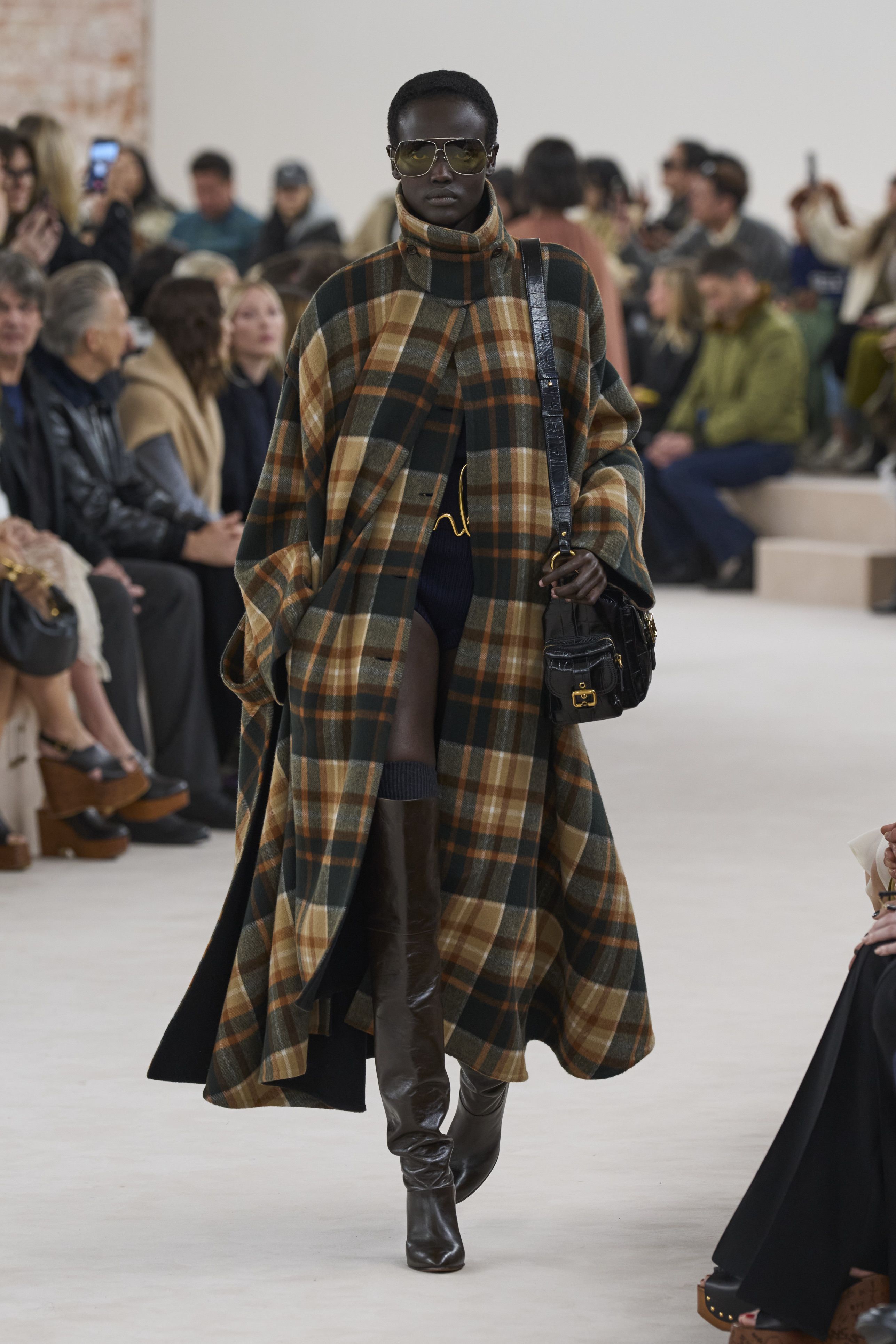 CHLOE クロエ　豪華ベリーダンス衣装　 早いもの勝ち　期間限定値下げ 楽天市場】ベリーダンス トップス ベリーダンス衣装 チョリ 総