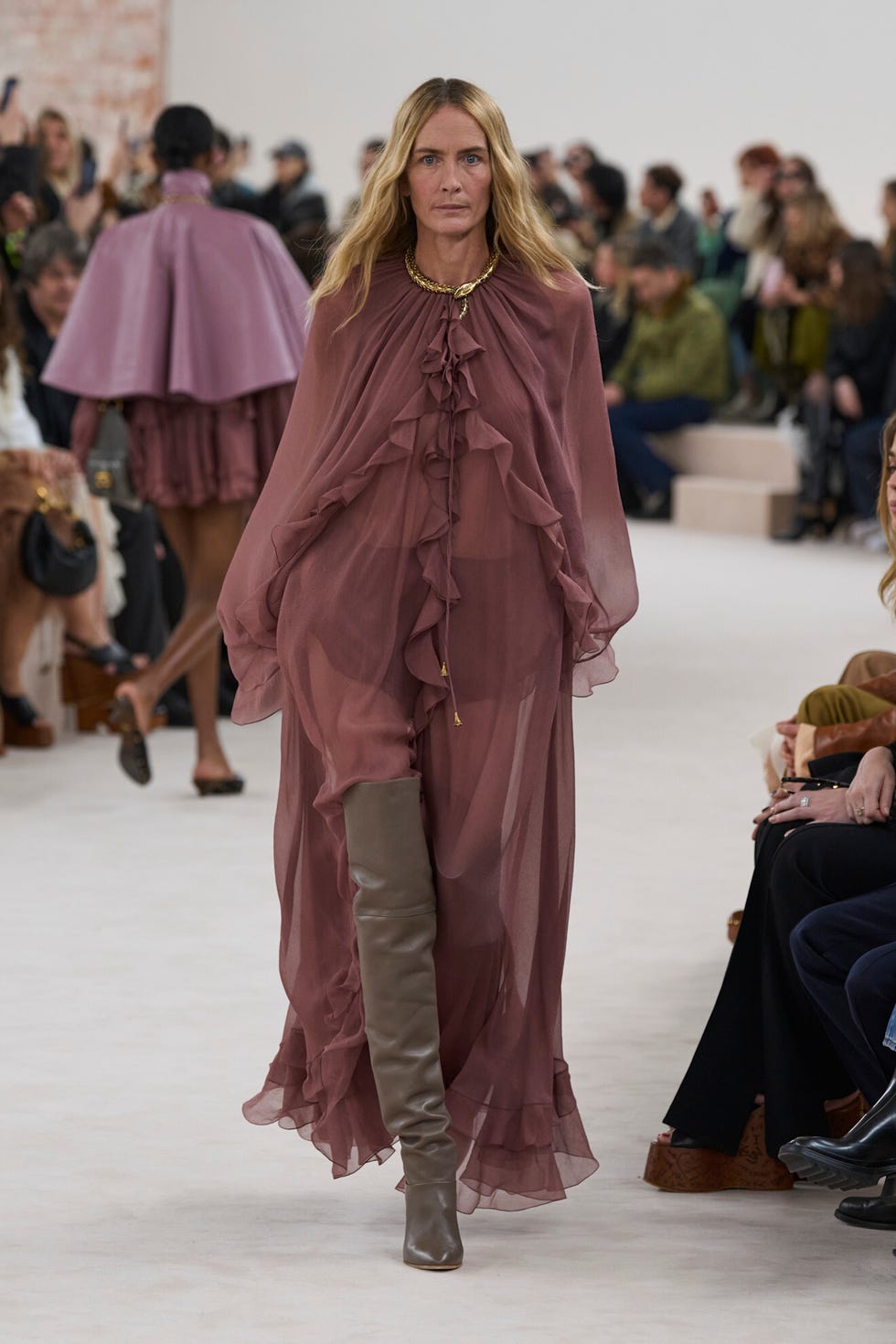 chloe fw24