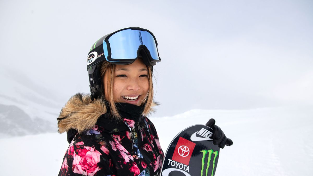 Snowboarder Chloe Kim on Hot Cheetos, Roxy, and Going for Gold at the 2022 Winter