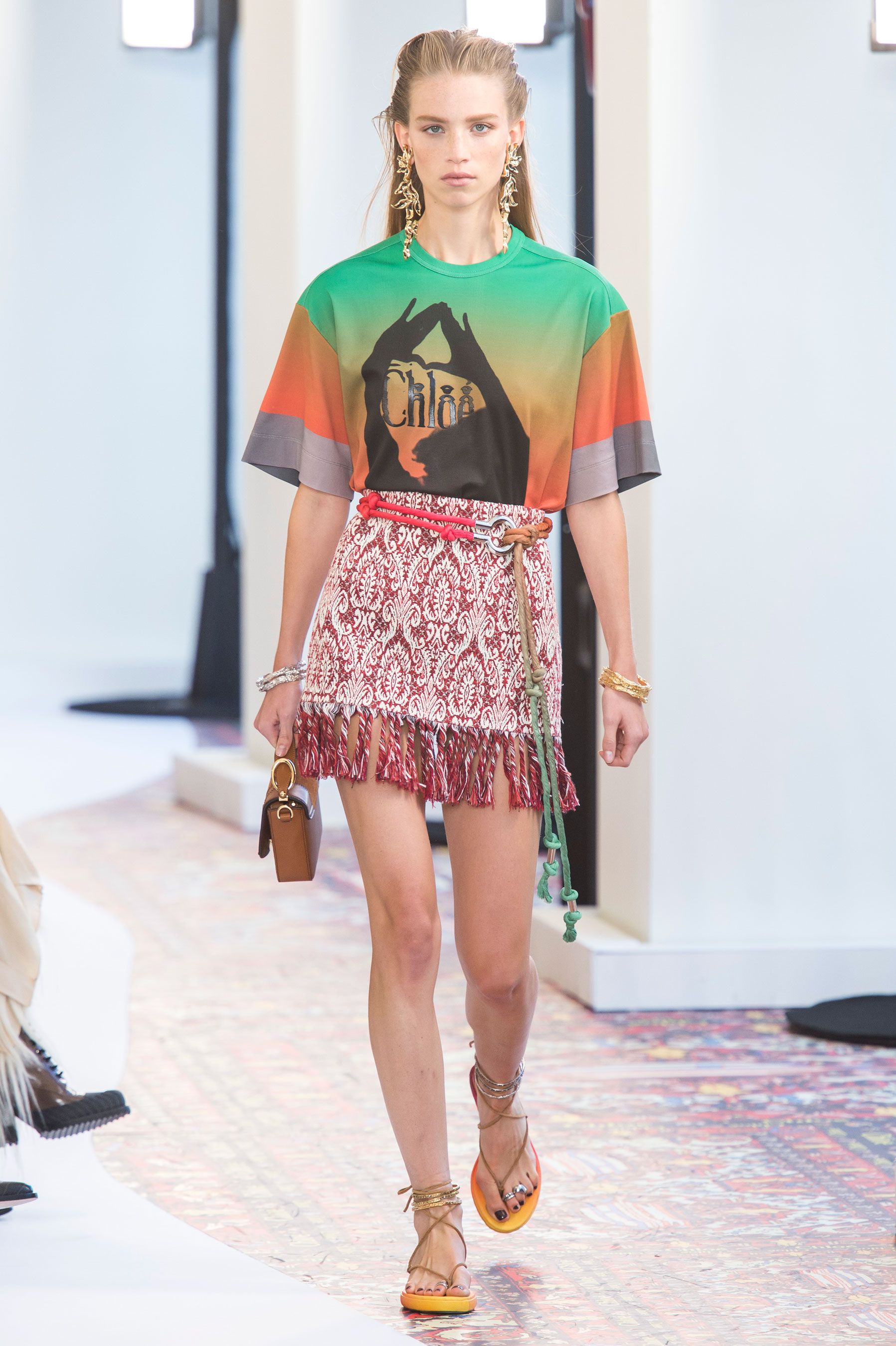 Chloé Spring 2019 Ready-to-Wear Fashion Show