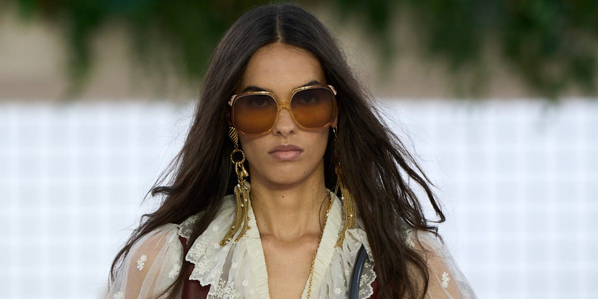 Runway Rundown: Chloé’s Powerful Prettiness, Schiaparelli’s Surprising Ease And Vetements Taping