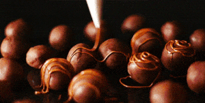 Chocolate, Praline, Mozartkugel, Chestnut, Still life photography, Food, Chocolate truffle, Hazelnut, Ganache, 