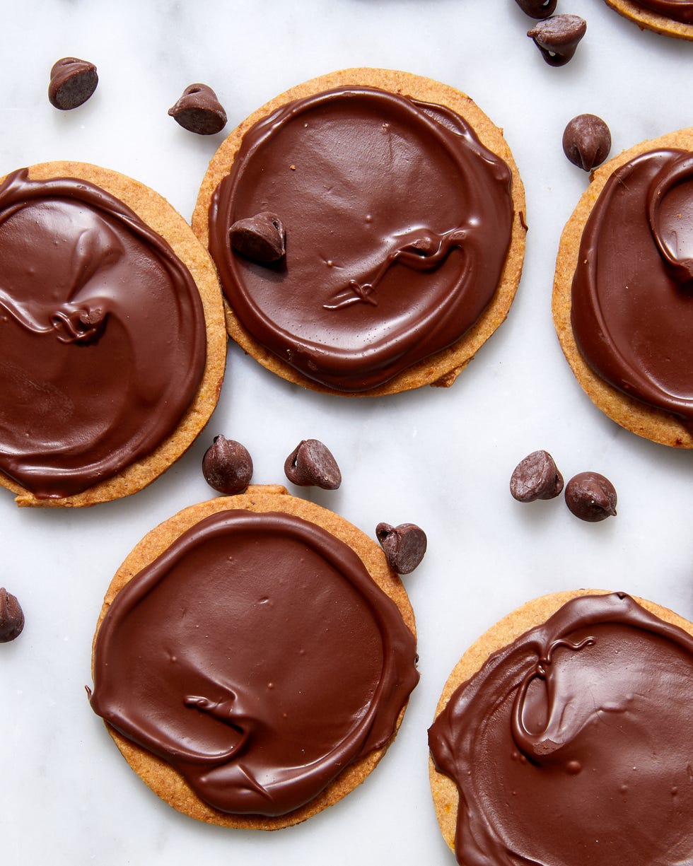 chocolate covered digestives