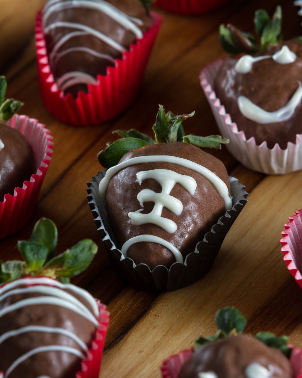 super bowl party ideas football chocolate covered strawberries