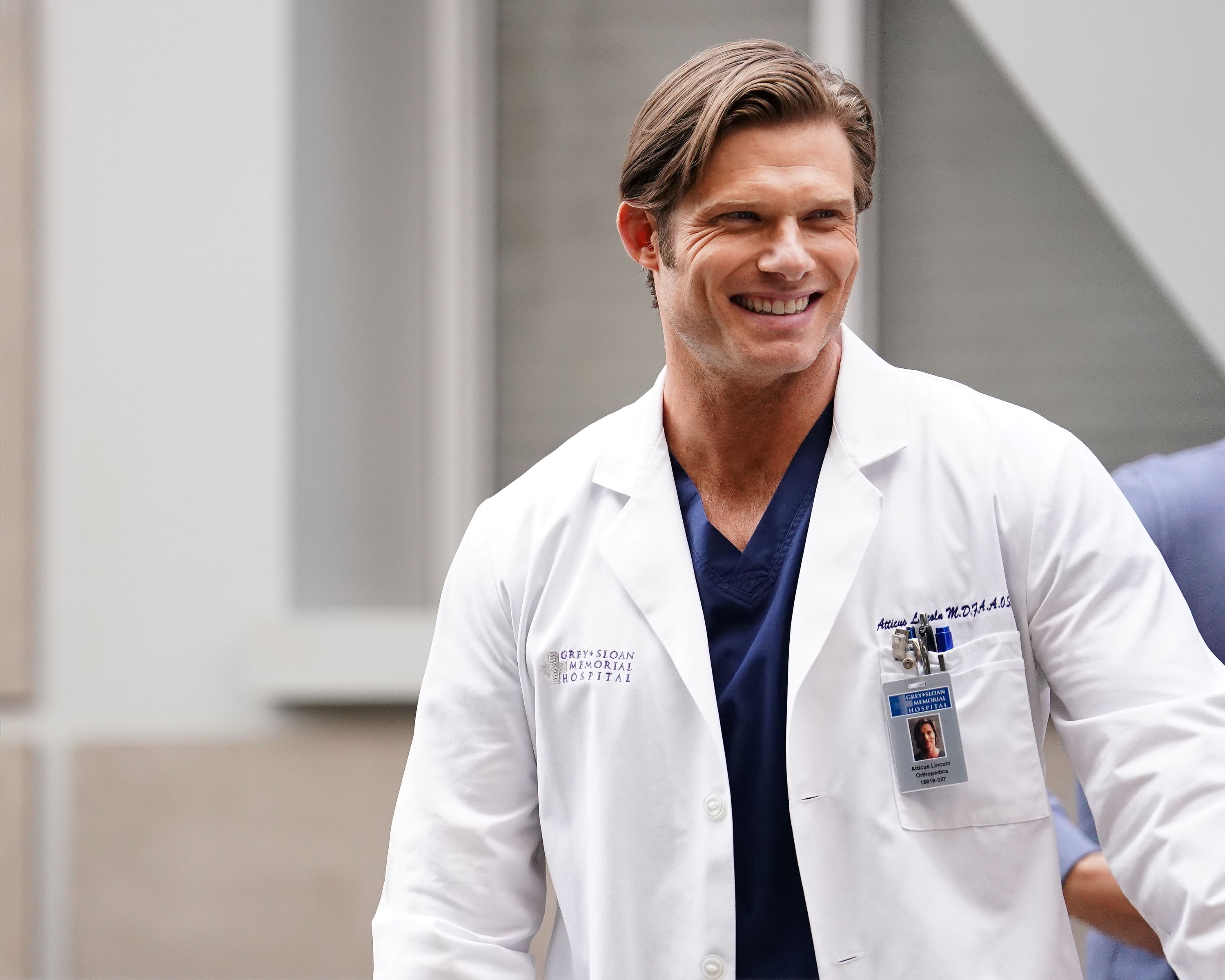 Grey's Anatomy star Chris Carmack wears denim hotpants in cheeky set video