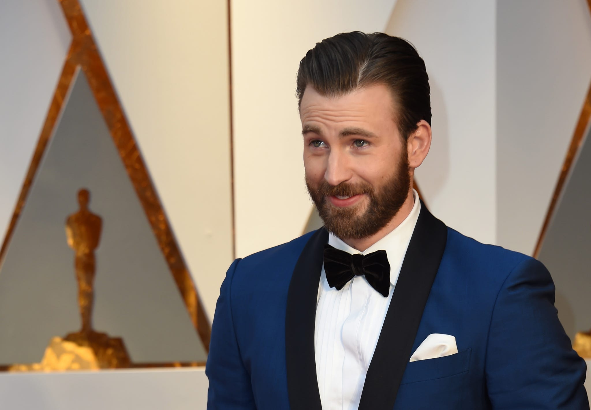 Chris Evans y sus tatuajes: el significado de cada uno