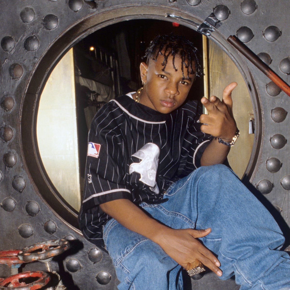 Chris Kelly dies: Kris Kross rapper's sporty style included lots