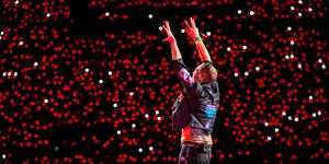 coldplay perform in naples