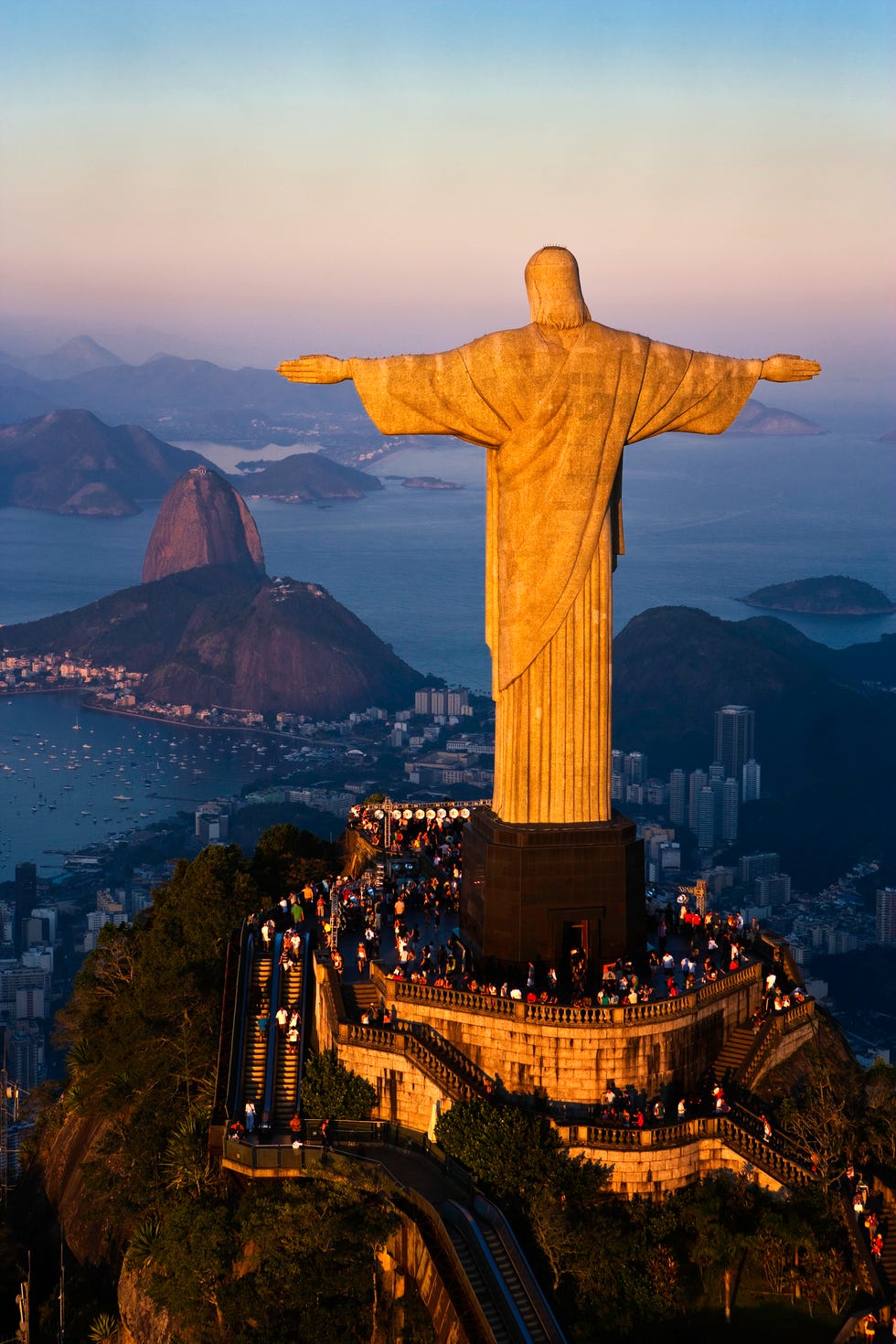 christ the redeemer overlooking rio de janeiro