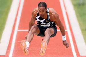 christian taylor salta triple durante una competicion en estados unidos