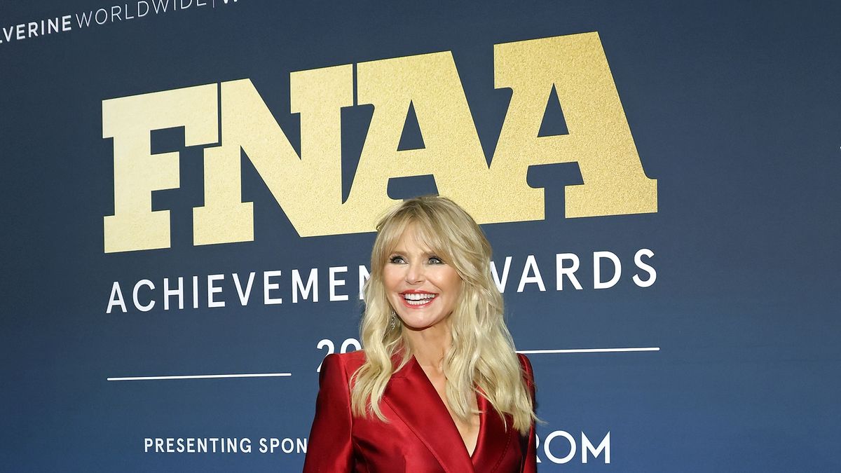 Christie Brinkley Free Homemade Sex Tape - Christie Brinkley Shows Off Toned Glutes in Workout Instagram