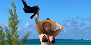 christie brinkley abs bikini instagram