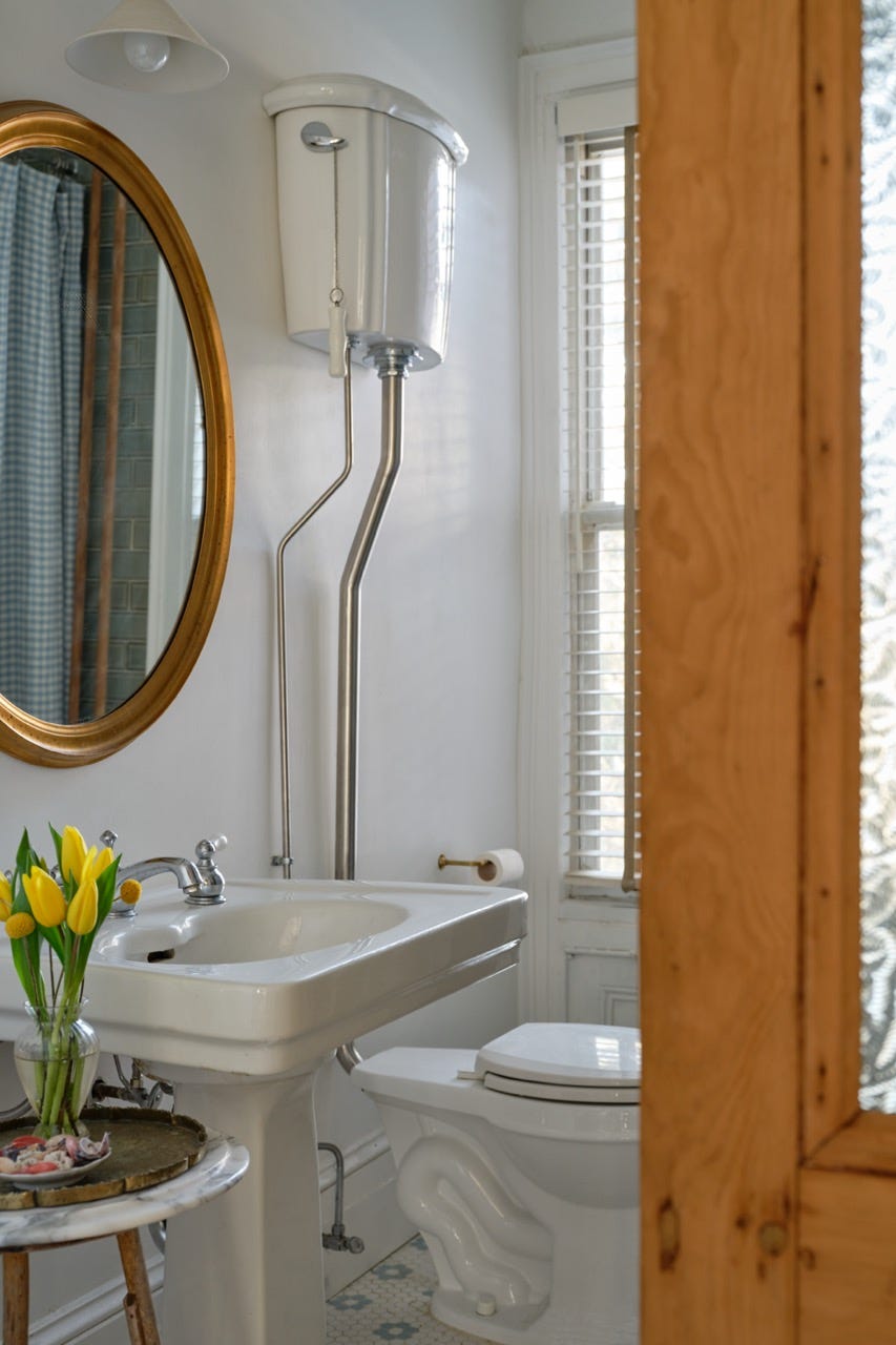 small bathroom small bathroom