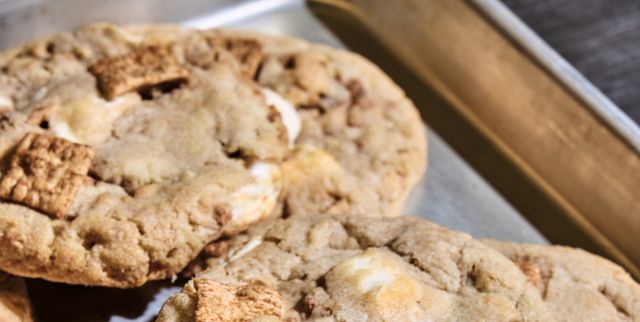 M&M'S on X: We were so excited about Crunchy Cookie that we had the cookie  queen herself, Milk Bar's Christina Tosi, put them inside a limited batch  of cookies. Head to