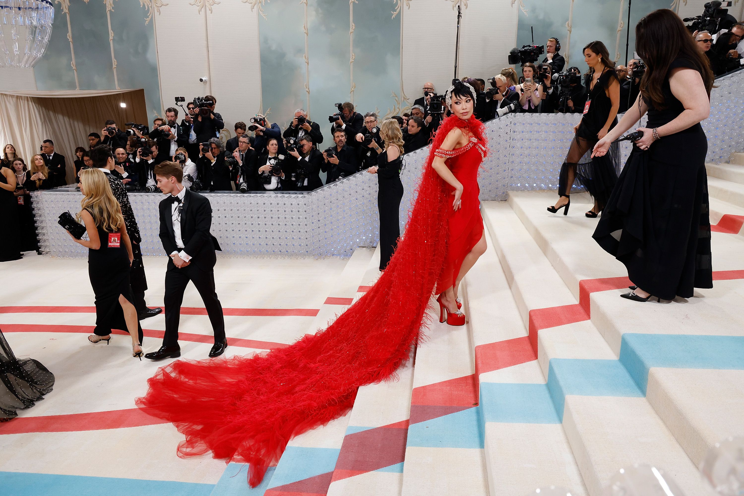 Karl lagerfeld 2024 red dress