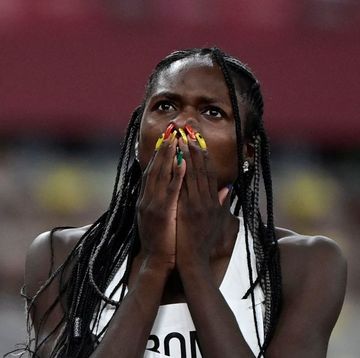 christine mbomba, atleta namibia de 200 metros con altos niveles de testosterona