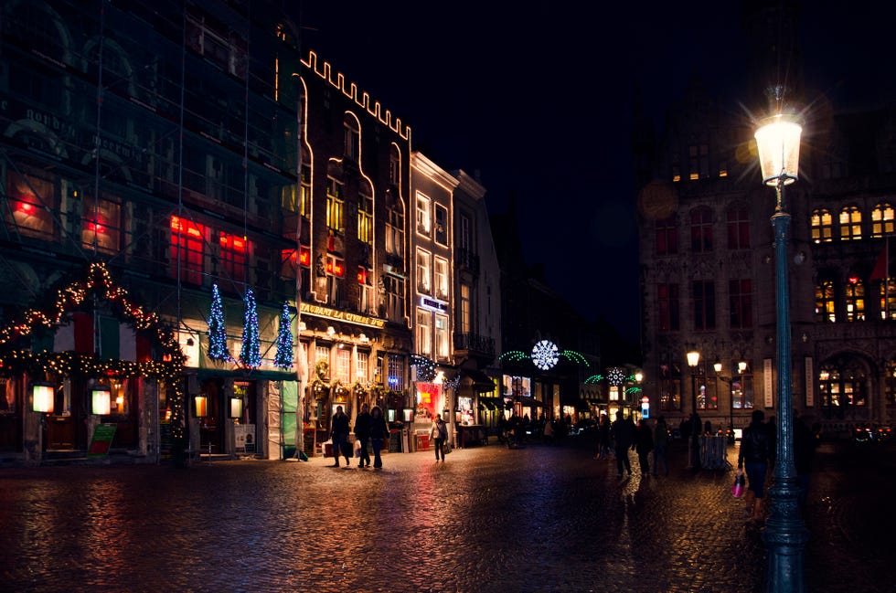 christmas ambiance in bruges