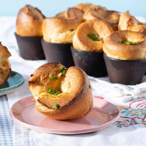 popovers in pan and on plate