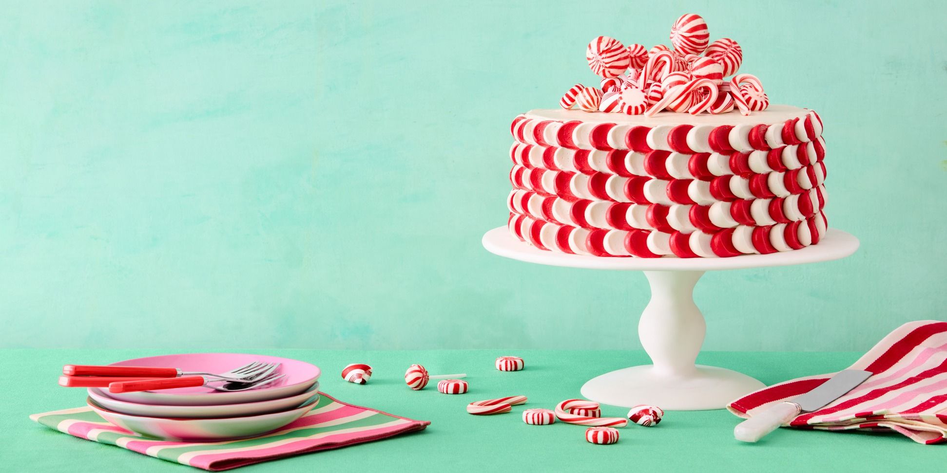 Wahida Liapis | A groovy inspired mini baby shower cake!! 🌈🌈 Fondant  @satin.ice Background @inkandelmbackdrops #birthdaycakes #cakesickles  #tem... | Instagram