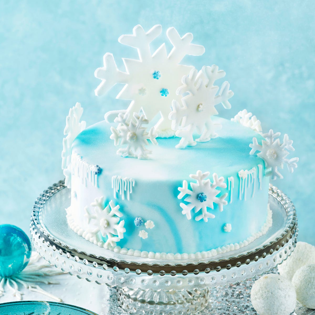 Almond Snowflake Cake