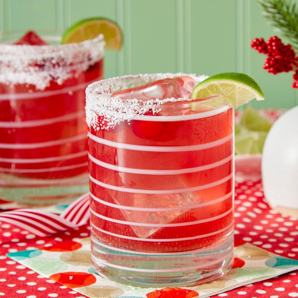christmas cocktails cranberry margarita